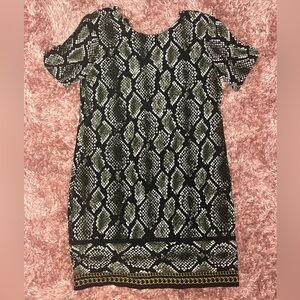 MICHAEL Michael Kors Black and White Floral Garment